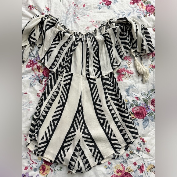 Jumpsuit - Picture 4 of 5